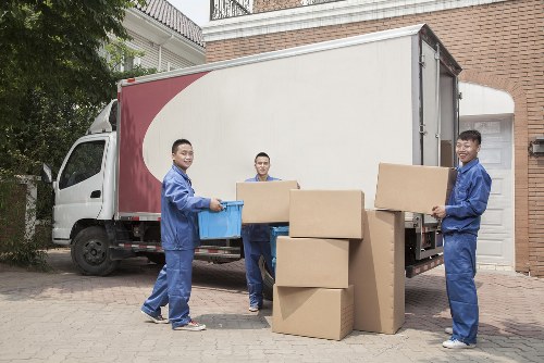 Commercial moving van helping a Croydon business relocation